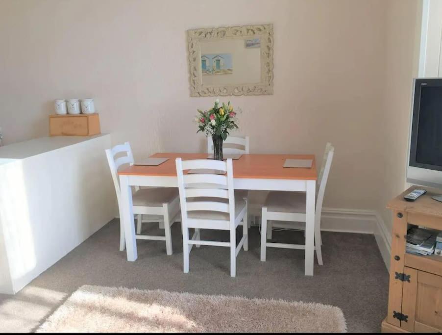 Spacious 1 Bedroom Apartment Near Seafront Penzance Exterior foto