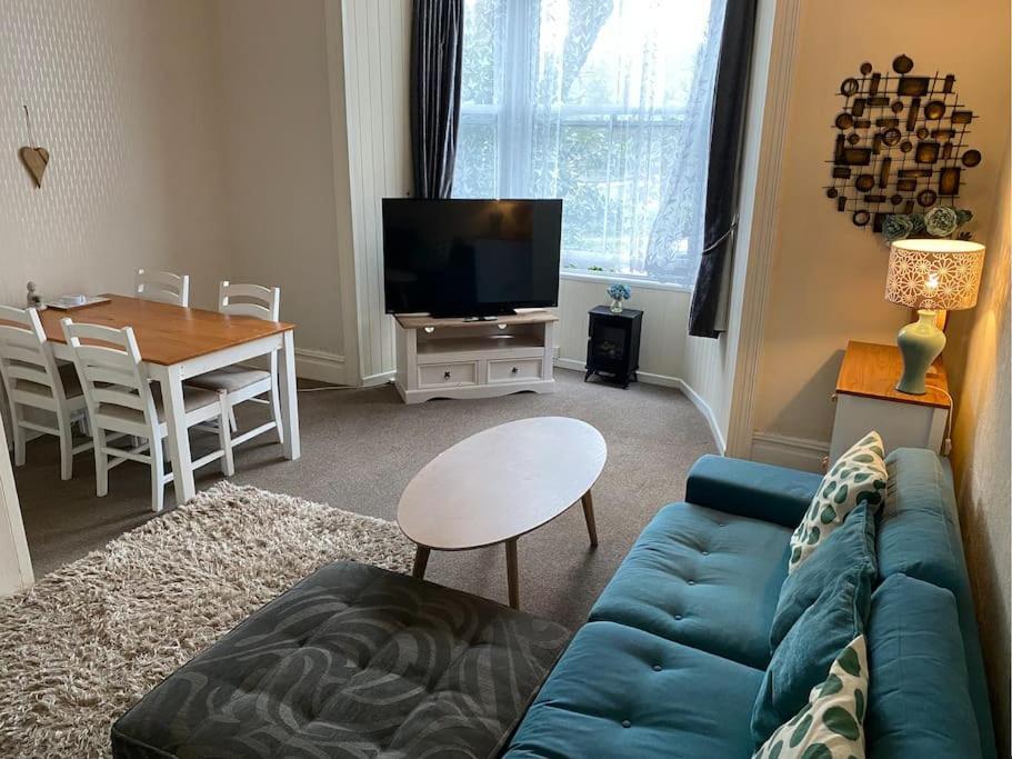Spacious 1 Bedroom Apartment Near Seafront Penzance Exterior foto