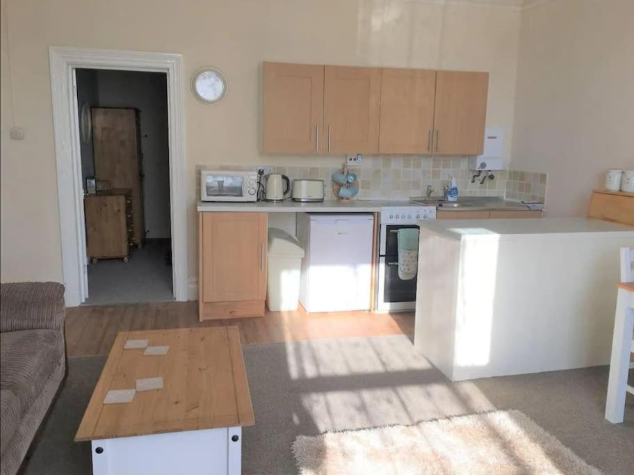 Spacious 1 Bedroom Apartment Near Seafront Penzance Exterior foto